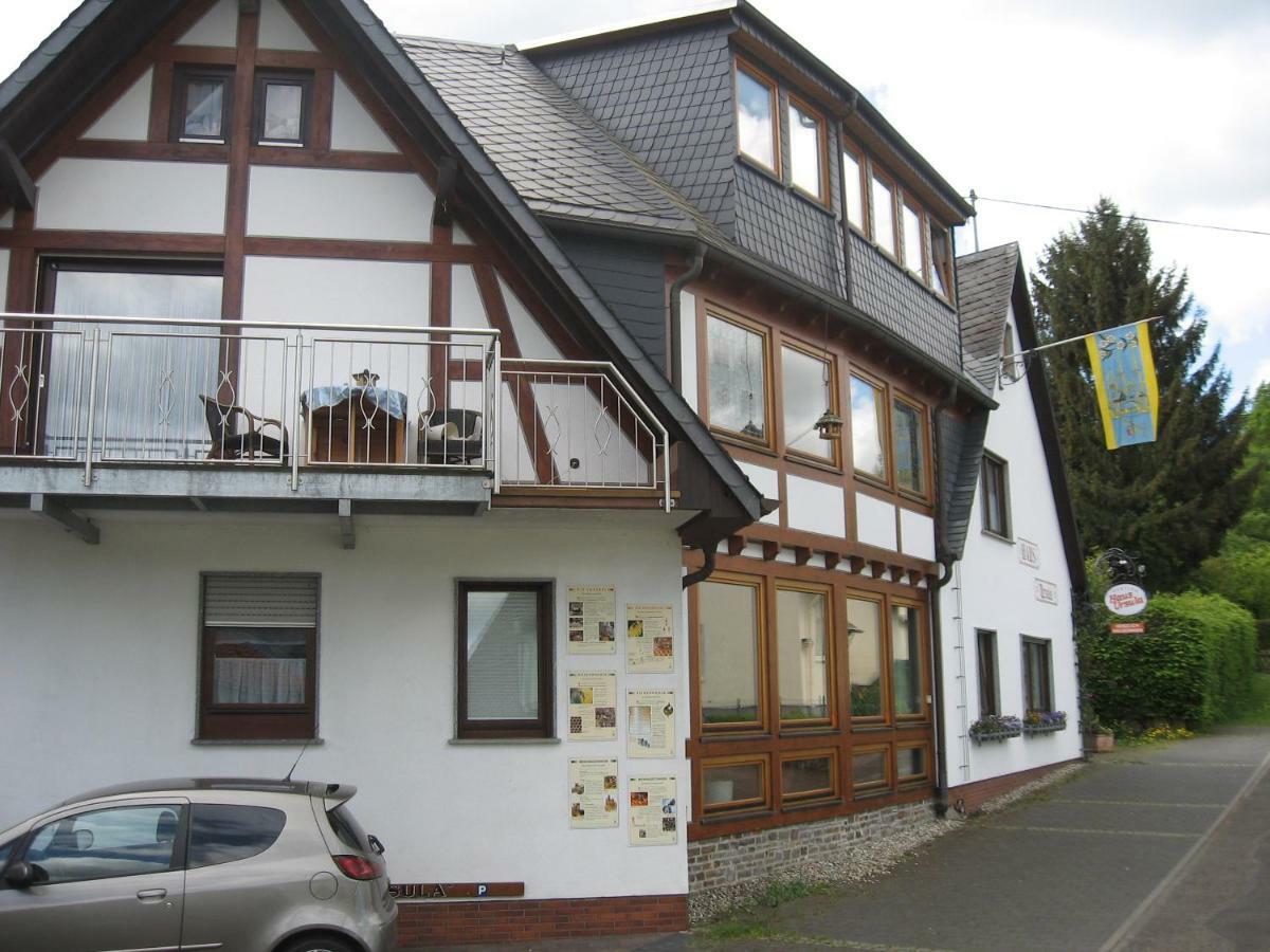 Pension Haus Ursula 科布倫茨 外观 照片