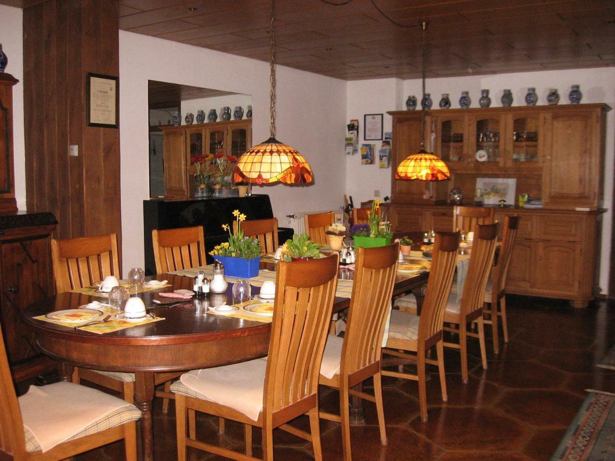 Pension Haus Ursula 科布倫茨 外观 照片